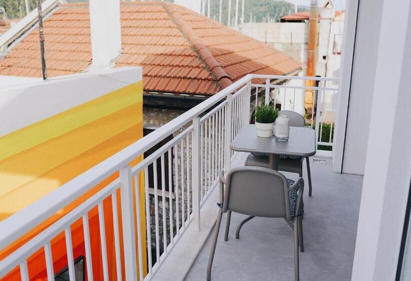 اتاق استاندارد با بالکن, Bono Hotel Old Town