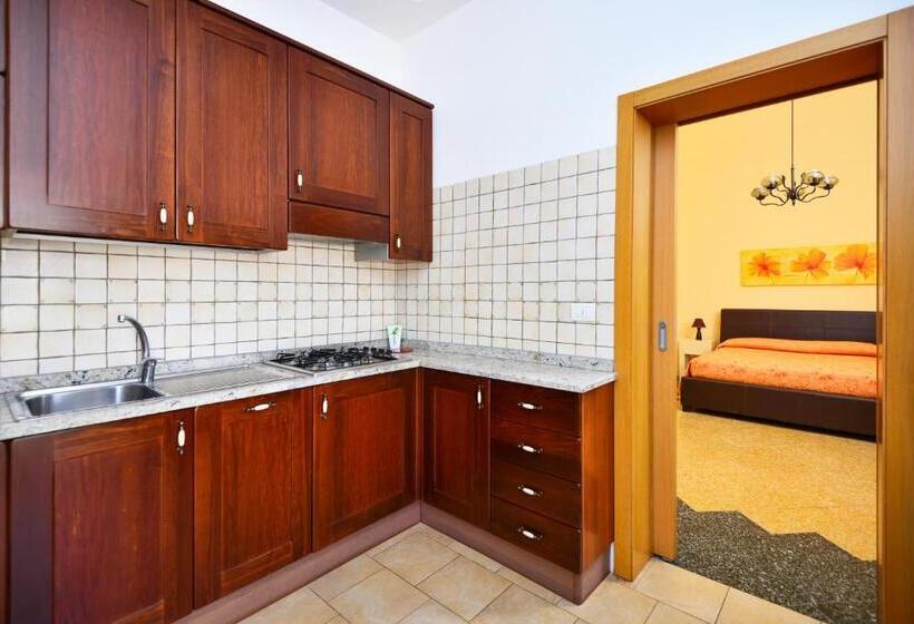 Standard Triple Room with Terrace, Balcone Su Otranto