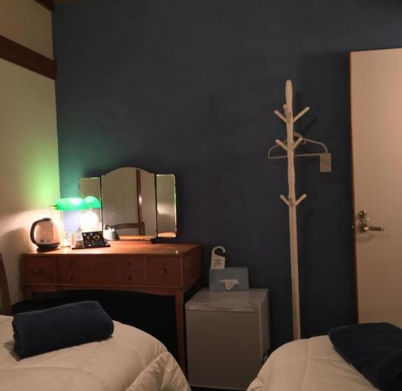 Номер Стандарт, Django Hostel & Lounge