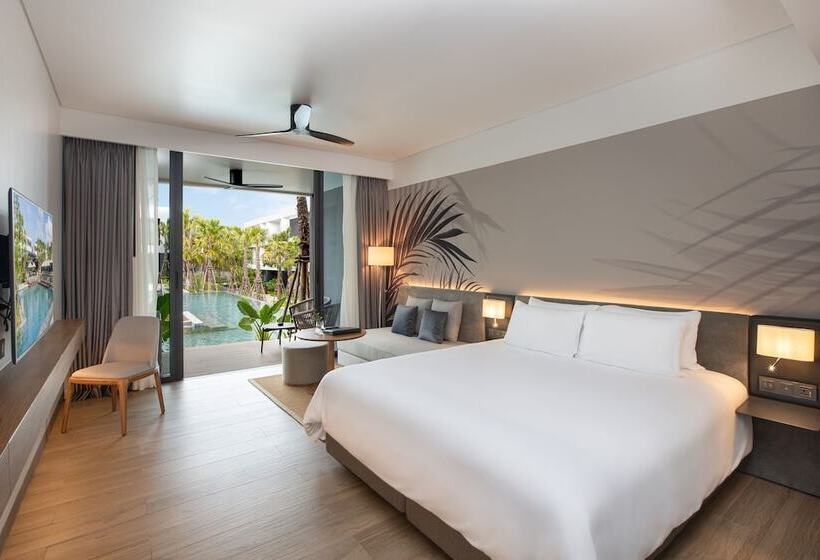 Полулюкс, Stay Wellbeing & Lifestyle Resort