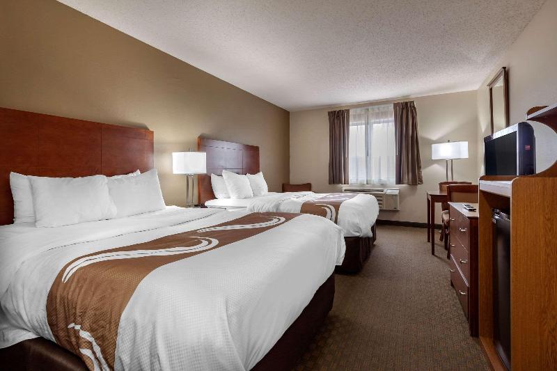 Четырехместный Номер Стандарт, Quality Inn Hays I70