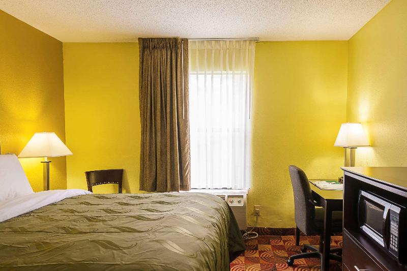 스탠다드 룸 킹사이즈 침대, Quality Inn Washington Nc