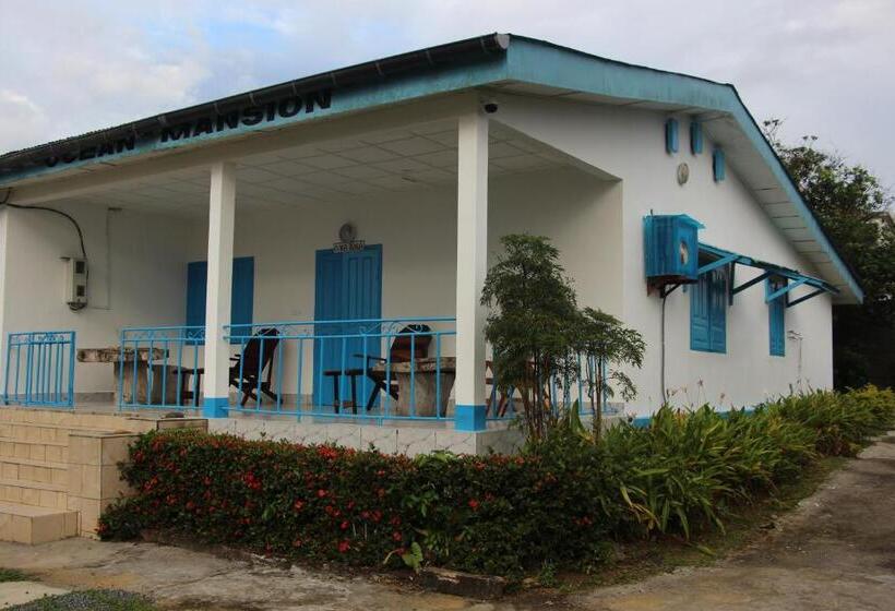 استودیوی استاندارد با چشم‌انداز دریا, Ocean Si Mansion