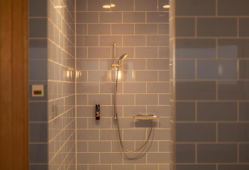 اتاق لوکس, Holiday Inn   The Niu, Mood Mainz, An Ihg