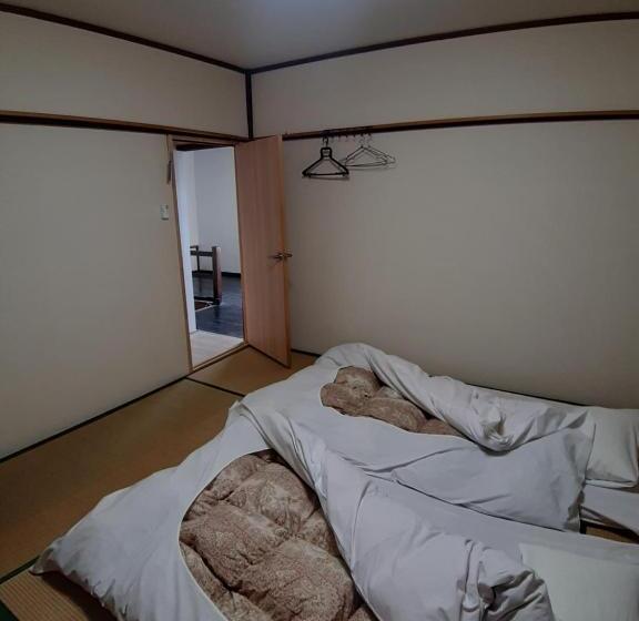 Economy Triple Room, Guest House Komoriya