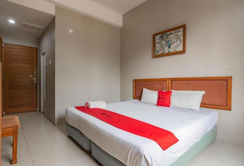 Номер Economy, Reddoorz Near Institut Teknologi Bandung 2