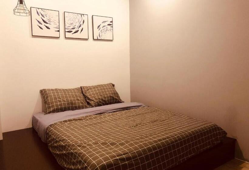 اتاق استاندارد با سرویس بهداشتی مشترک, Stay Hostel   300m From The Ferry