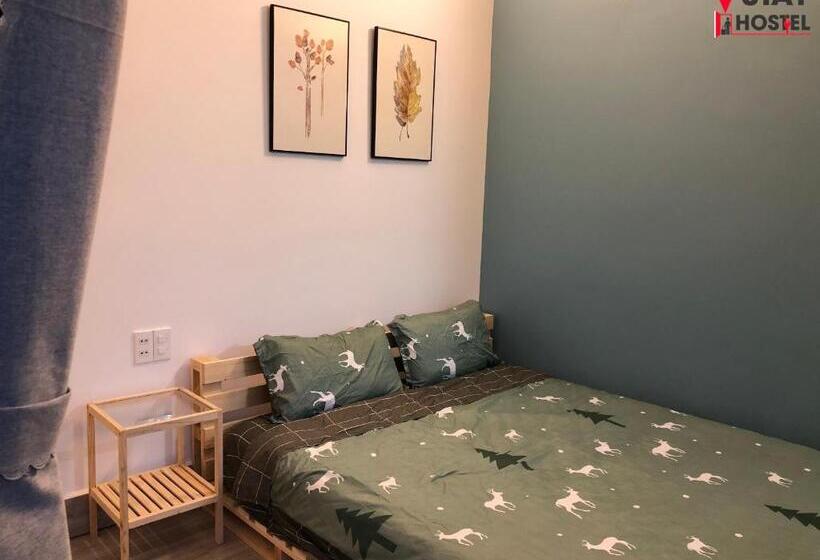 اتاق استاندارد چهارنفره با بالکن, Stay Hostel   300m From The Ferry