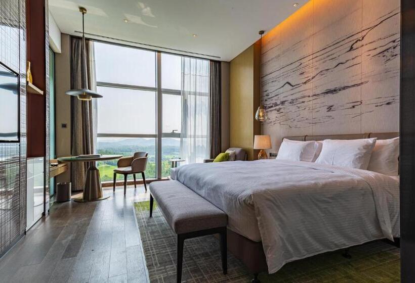 Номер Executive, Wanda Realm Heshan