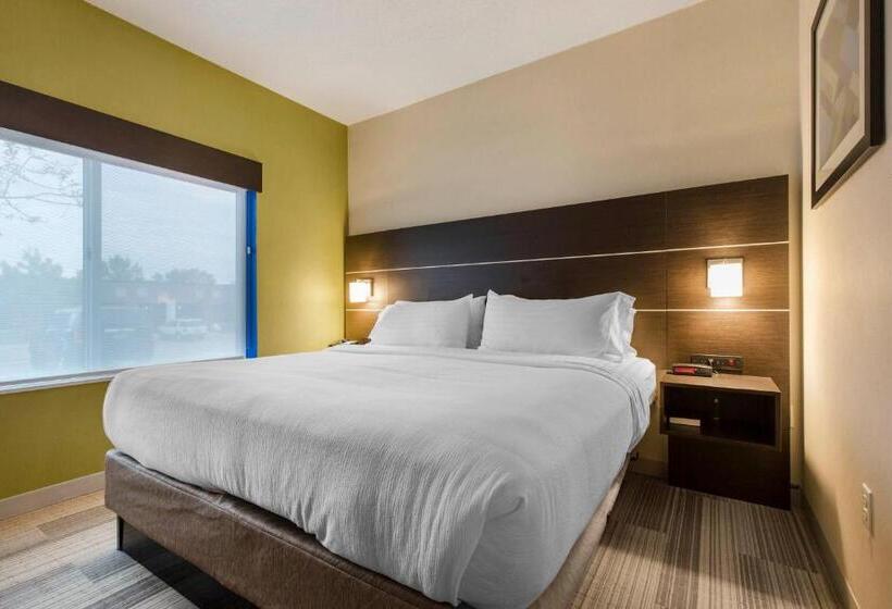Люкс Кровать Кинг, Holiday Inn Express And Suites Chicago West   St Charles, An Ihg