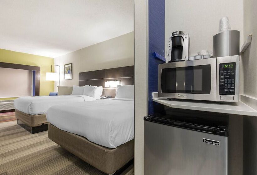 Люкс, Holiday Inn Express And Suites Chicago West   St Charles, An Ihg