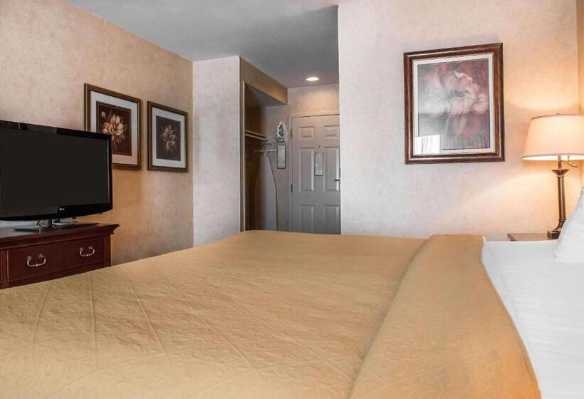 اتاق استاندارد با تخت بزرگ, Quality Inn Pittsburgh Airport