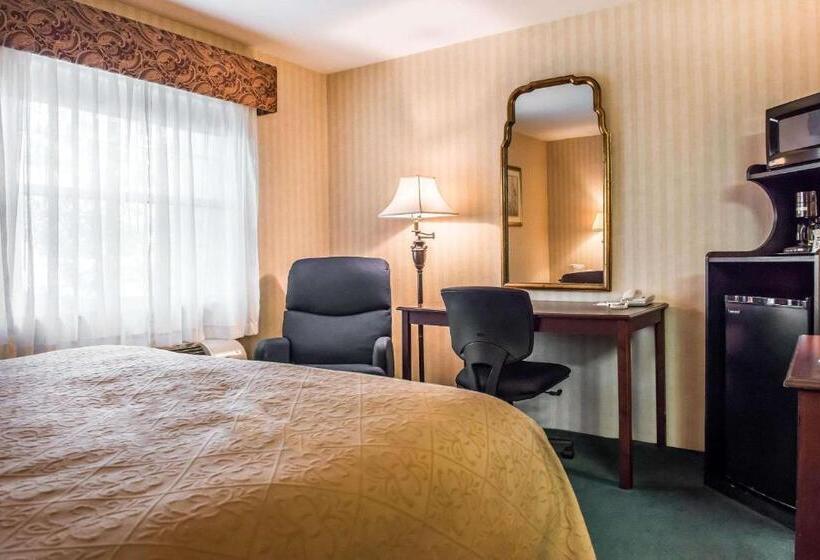 اتاق استاندارد, Quality Inn Pittsburgh Airport