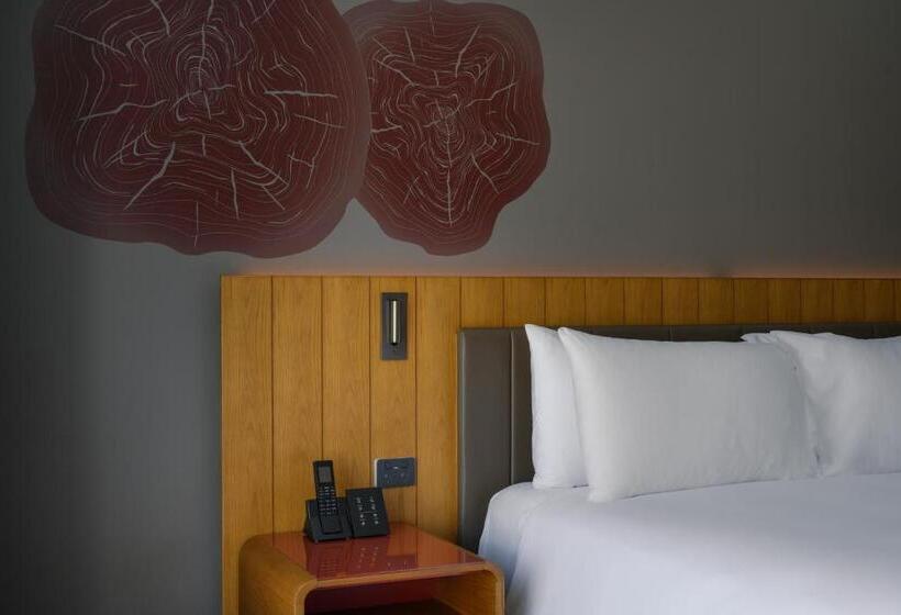 חדר קלאב, Crowne Plaza Hobart, An Ihg