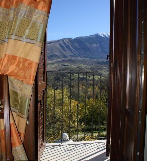 Номер Стандарт Вид на Горы, Locanda Del Barone