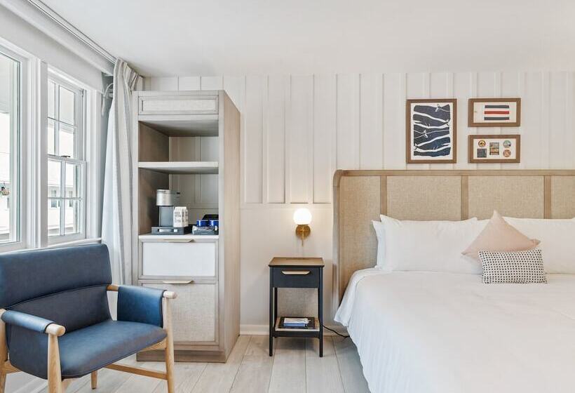 Номер Стандарт, Greyfinch Chatham Inn