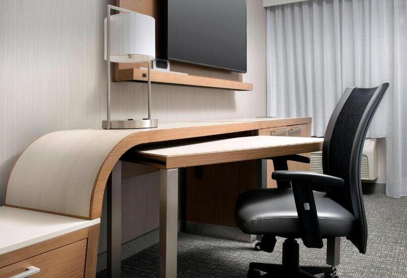 Стандартный Номер Кровать Кинг, Courtyard By Marriott Portland Hillsboro
