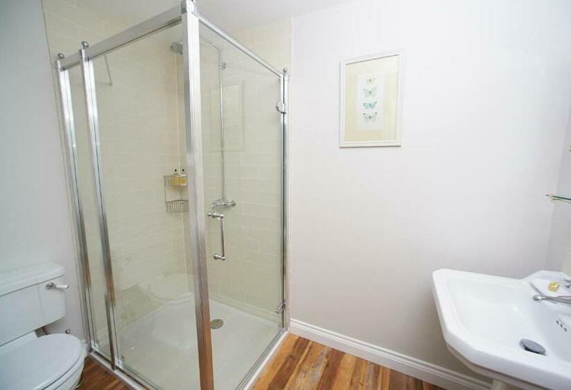 Deluxe Suite, The Bugle Inn Twyford
