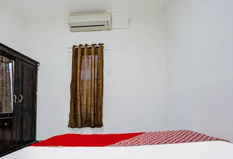 标准间, Kerangga Homestay Syariah Redpartner