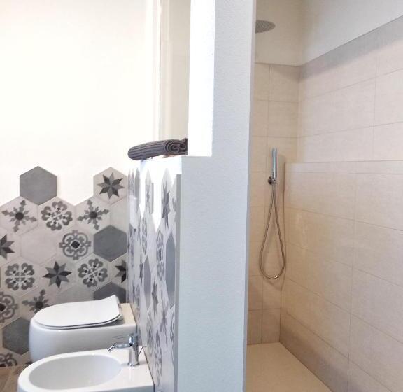 اتاق لوکس با چشم‌انداز باغ, Al Tirabusòn Country House