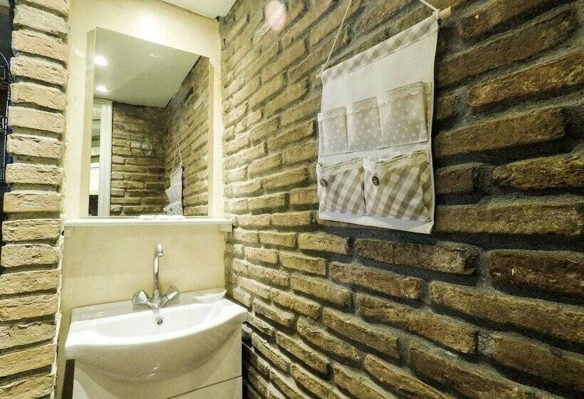Семейные Апартаменты, Kypri Apartments
