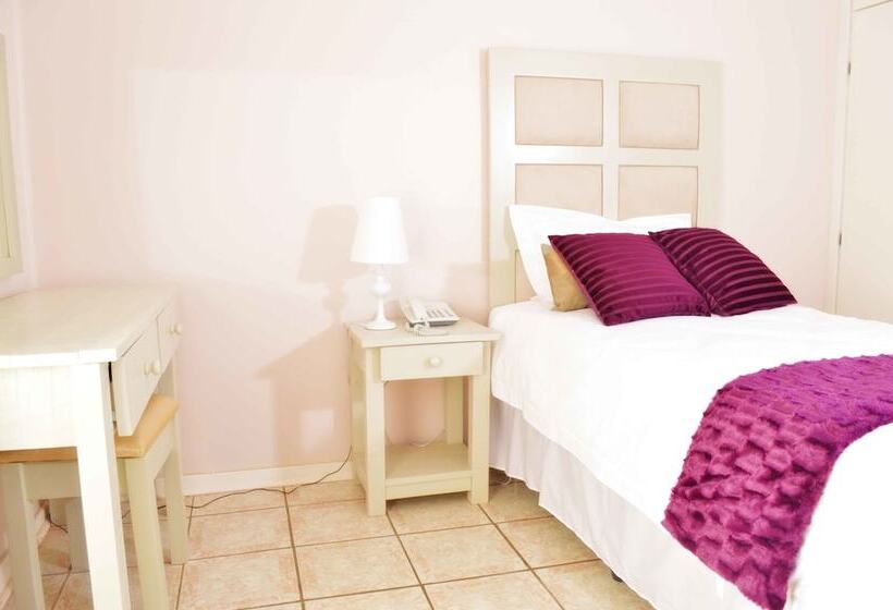اتاق اکونومی یک تخته, Empoza Seaview Guesthouse