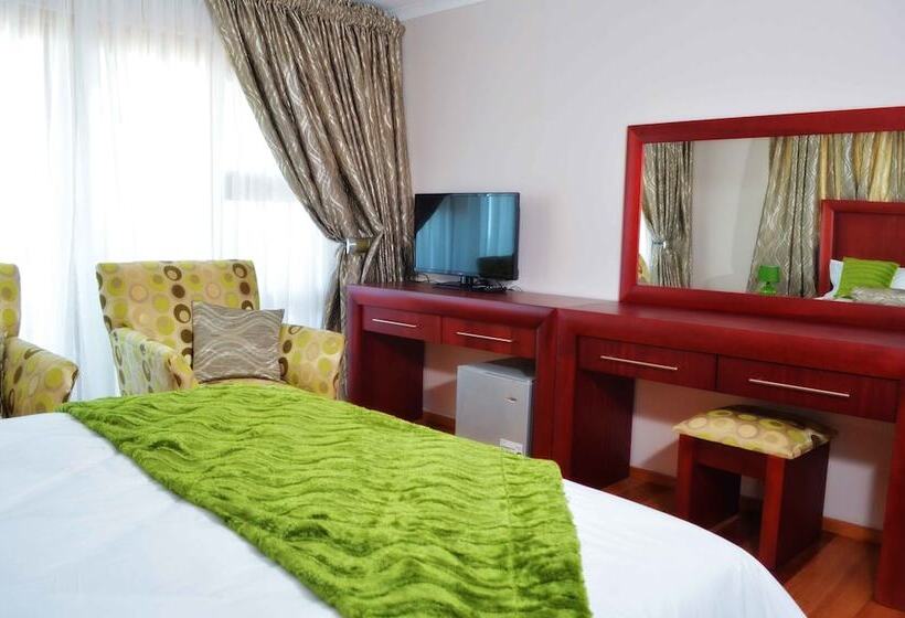 اتاق لوکس با بالکن و چشم‌انداز دریا, Empoza Seaview Guesthouse