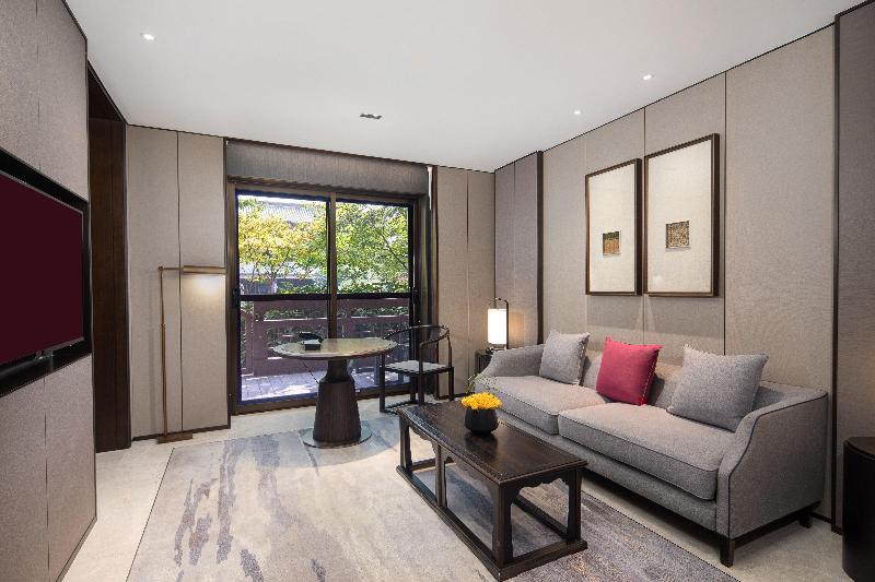 سوییت با چشم‌انداز باغ, Hualuxe Xi An Tanghua, An Ihg