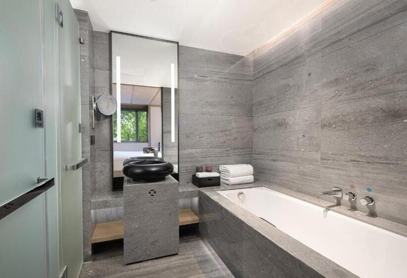 سوییت, Hualuxe Xi An Tanghua, An Ihg
