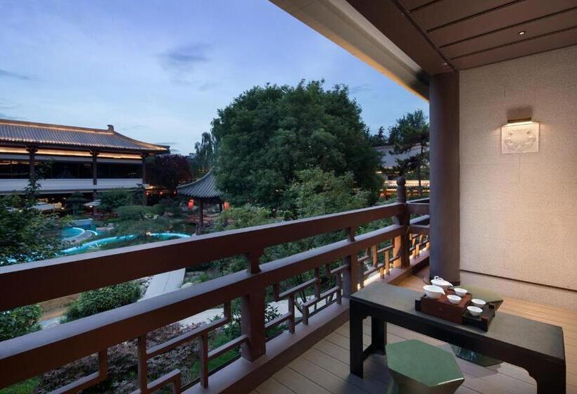 سوییت با چشم‌انداز باغ, Hualuxe Xi An Tanghua, An Ihg