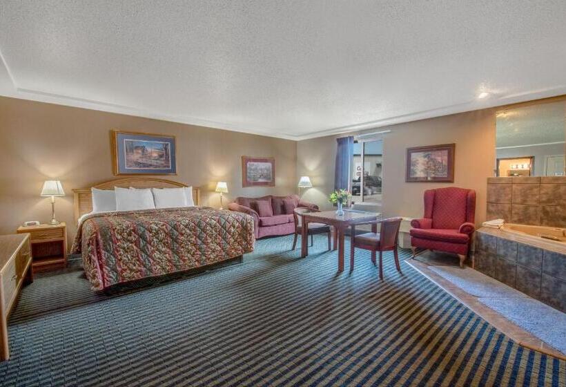 Люкс Deluxe Кровать Кинг, Days Inn By Wyndham Jamestown