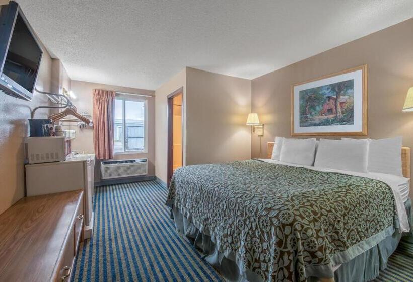 Стандартный Номер Кровать Кинг, Days Inn By Wyndham Jamestown