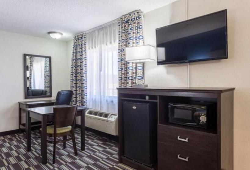 标准间, Quality Inn Farmington