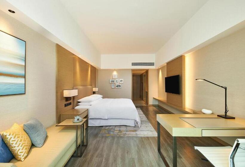 Номер Executive Кровать Кинг, Four Points By Sheraton Jiaxing
