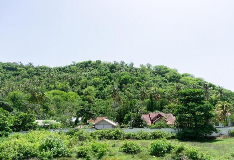 Номер Стандарт, Besar Bulan Baru   Senggigi