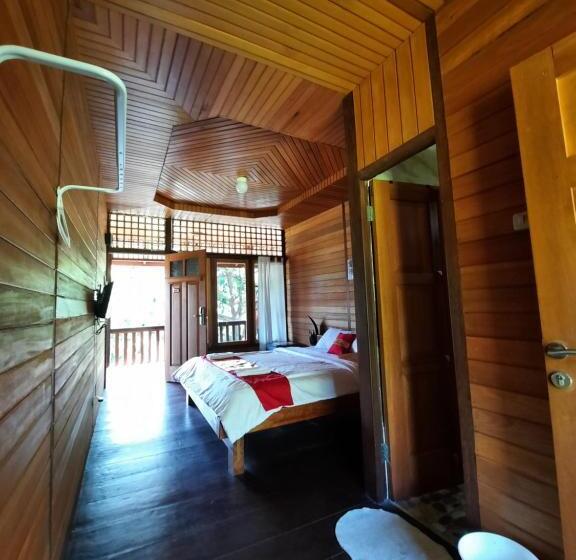 Номер Стандарт Трехместный, Besar Bulan Baru   Senggigi