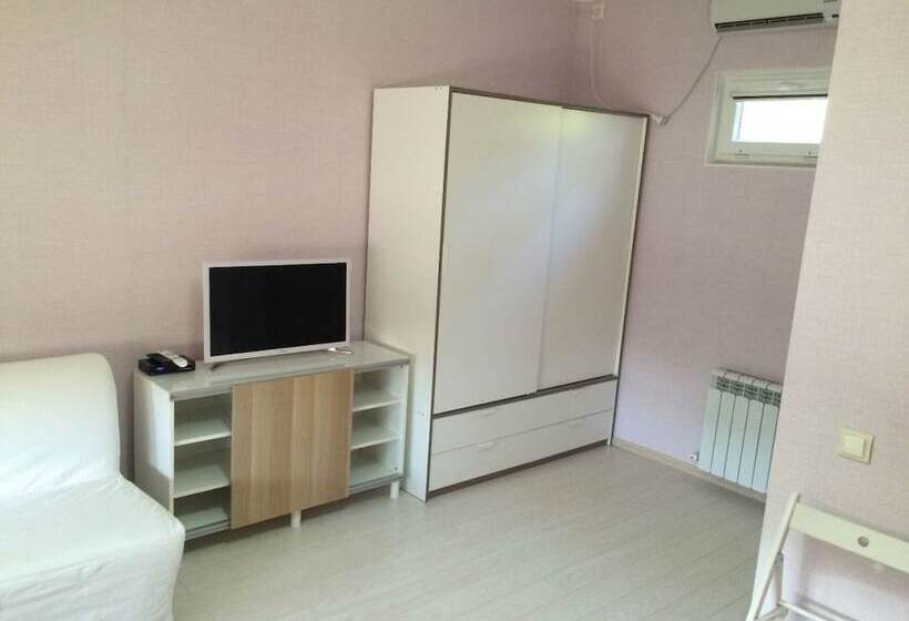 Трехместный Номер Deluxe, Morskaya 250
