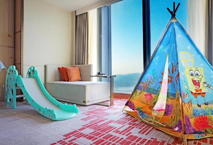 اتاق خانوادگی, Pullman Huizhou Kaisa