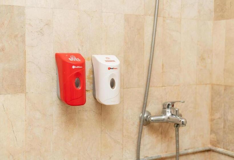 Номер Deluxe, Reddoorz Plus Near Uin Banjarmasin