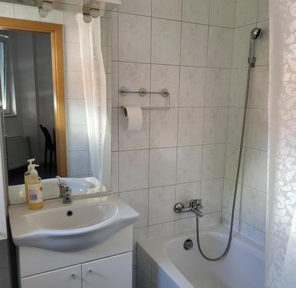 اتاق استاندارد, Guest House Talas