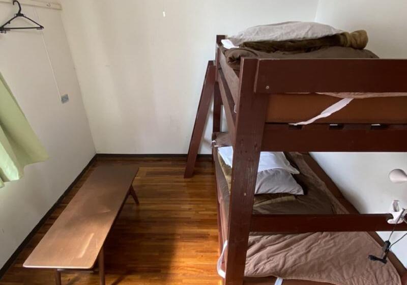 Номер Стандарт, Guesthouse Base Okinawa