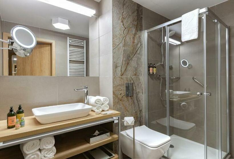 اتاق استاندارد با بالکن, Platinum Mountain Hotel & Spa