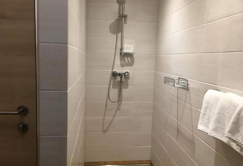 Апартаменты 2 Спальни, Haus Marjanne