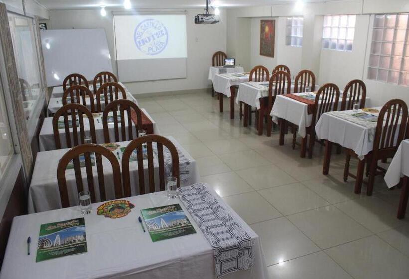 استودیوی لوکس, Auditorio & Centro De Capacitaciones Central Park Pucallpa