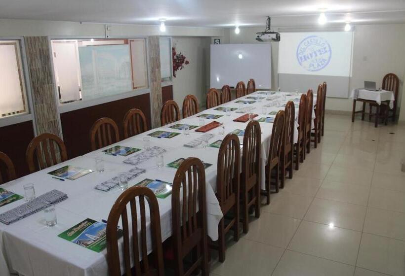 استودیوی لوکس, Auditorio & Centro De Capacitaciones Central Park Pucallpa