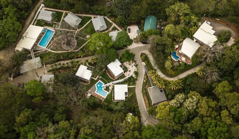 ویلای 1 خوابه, Aves Hotel Montezuma