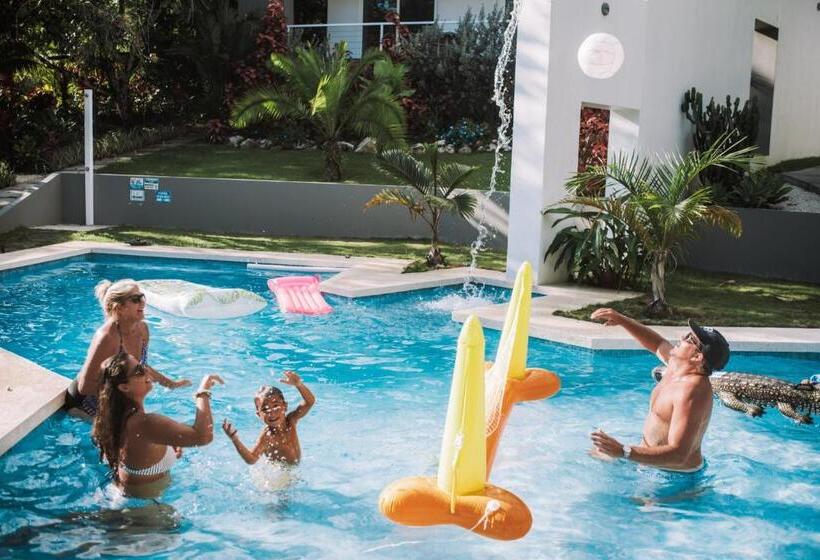 ویلای 1 خوابه, Aves Hotel Montezuma