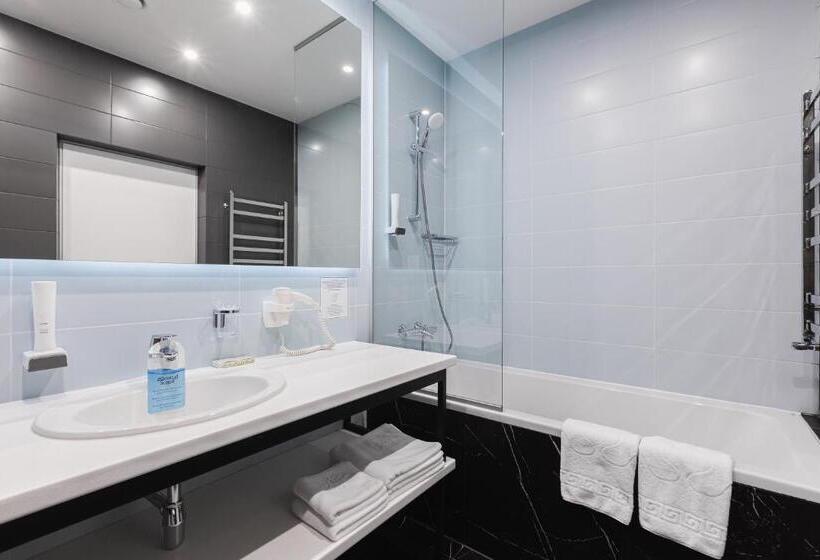 آپارتمان 1 خوابه, Beskyd Suites