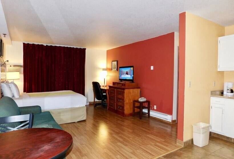 套房, Americas Best Value Inn & Suites Anchorage Airport