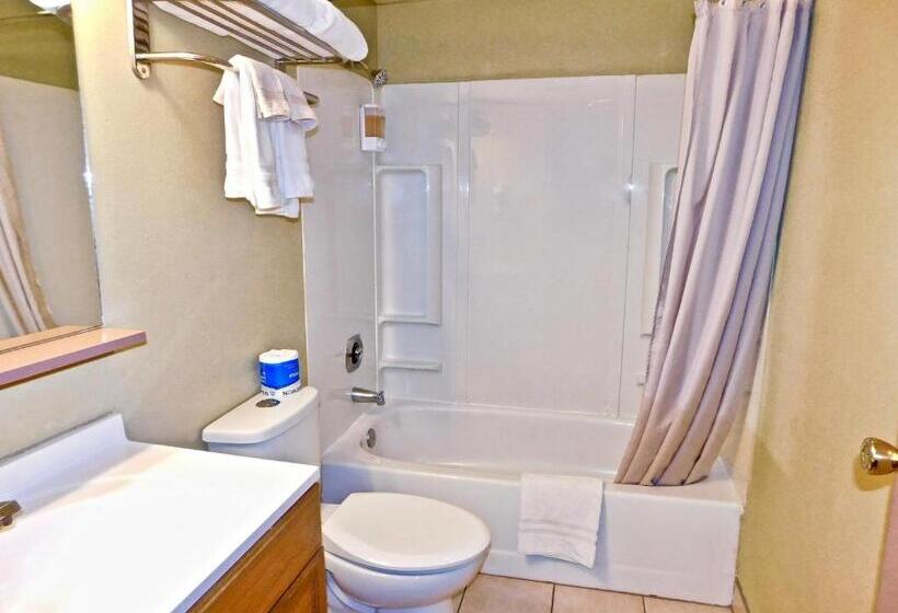 豪华套房, Americas Best Value Inn & Suites Anchorage Airport